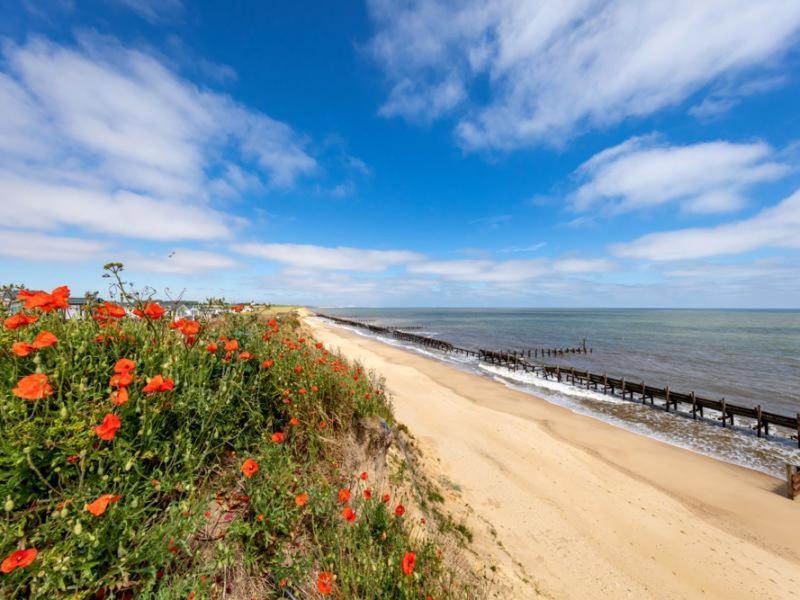 Hotel The Winchester Luxury Pet Friendly Caravan On Broadland Sands Holiday Park Between Lowestoft And Great Yarmouth Corton  Esterno foto