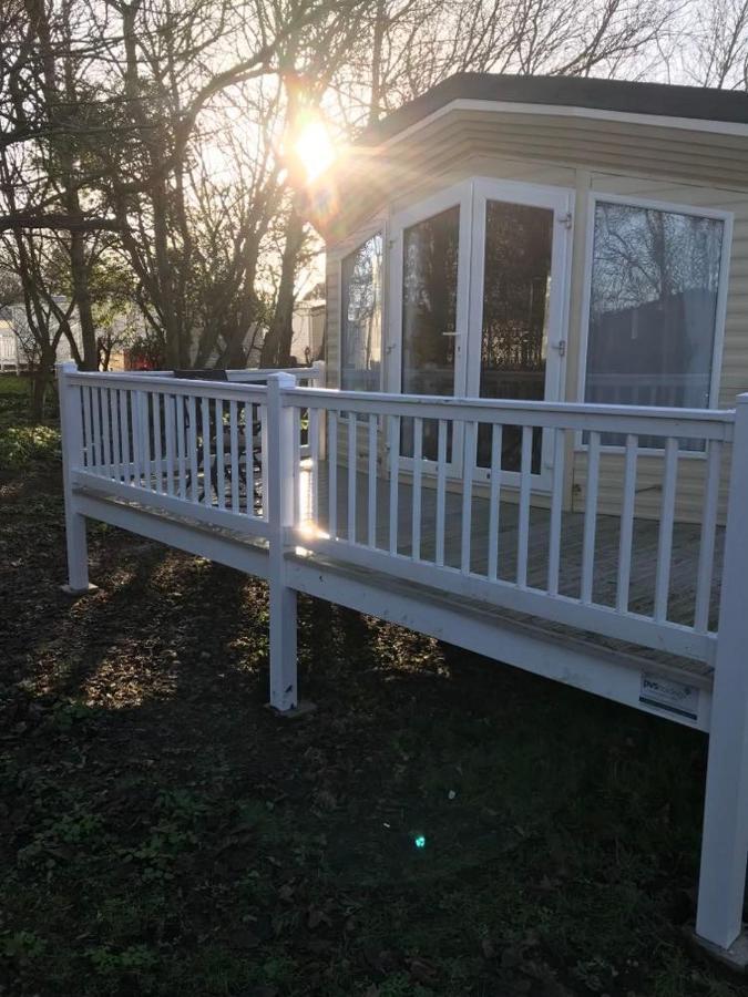 Hotel The Winchester Luxury Pet Friendly Caravan On Broadland Sands Holiday Park Between Lowestoft And Great Yarmouth Corton  Esterno foto